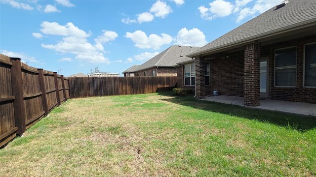 3220 Sunny Hill Way, Royse City, TX 75189