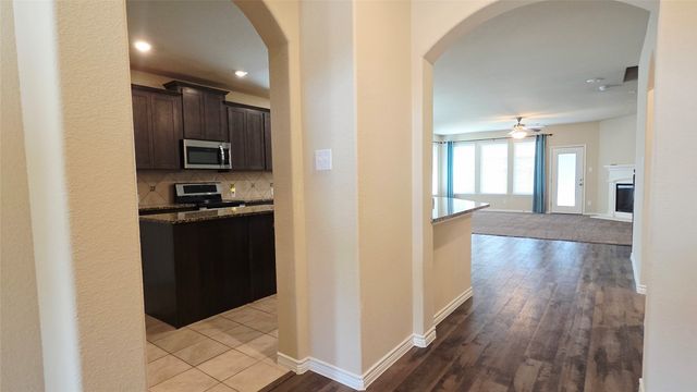 3220 Sunny Hill Way, Royse City, TX 75189