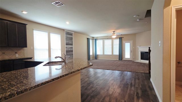 3220 Sunny Hill Way, Royse City, TX 75189