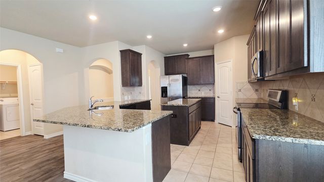 3220 Sunny Hill Way, Royse City, TX 75189