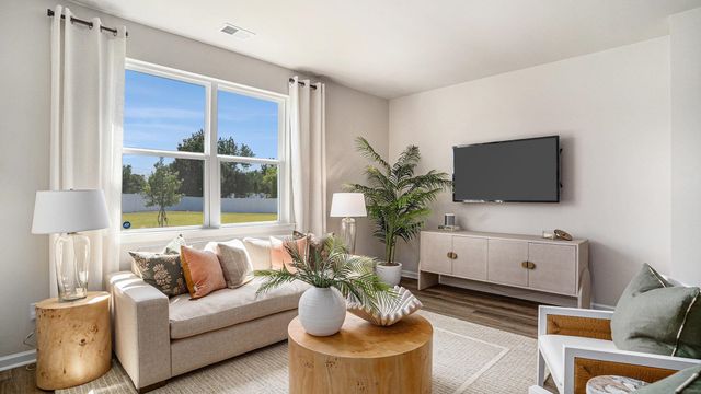 188 Pampa Dr., Loris, SC 29569