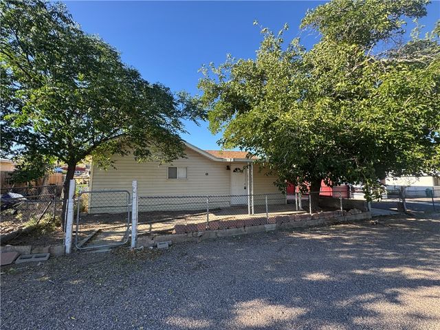 426 Golconda Avenue, Kingman, AZ 86401