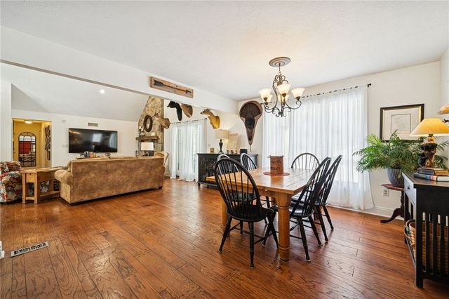 500 Shrader Hollow Road, Hempfield Twp, PA 15672