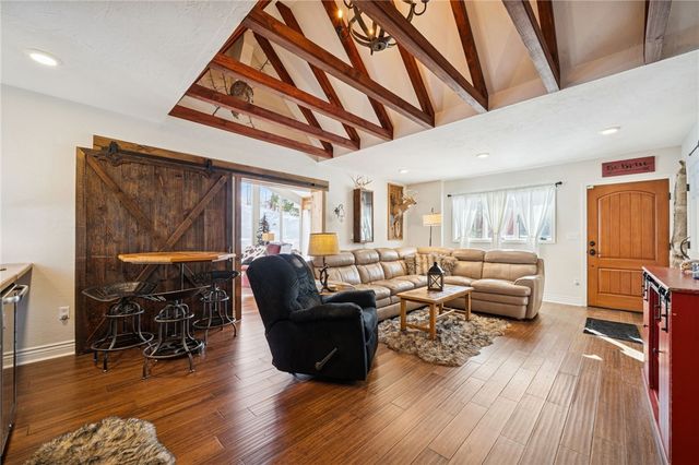 500 Shrader Hollow Road, Hempfield Twp, PA 15672