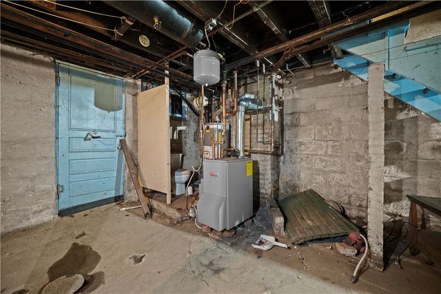 1950 Homestead Duquesne Rd, West Mifflin, PA 15122