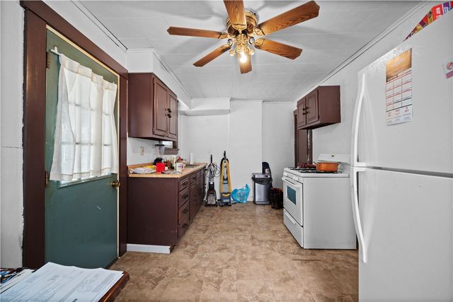 1950 Homestead Duquesne Rd, West Mifflin, PA 15122