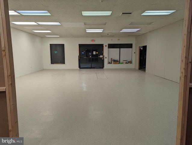 65 E E BRIDGE ST, Spring City, PA 19475