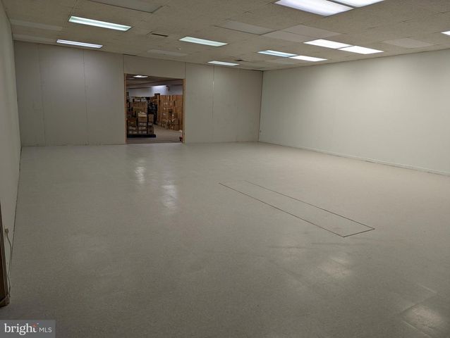 65 E E BRIDGE ST, Spring City, PA 19475