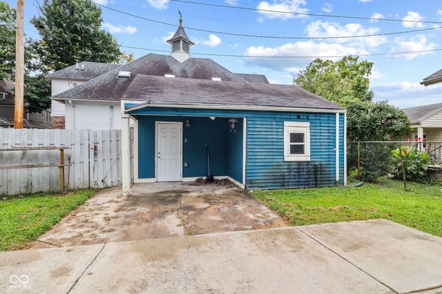 925 W 7th Street, Anderson, IN 46016
