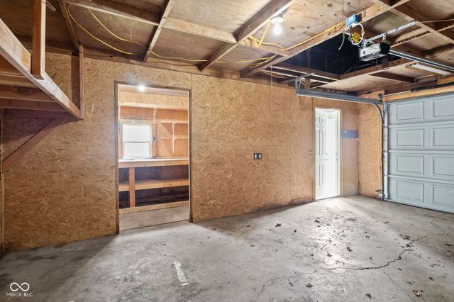 925 W 7th Street, Anderson, IN 46016