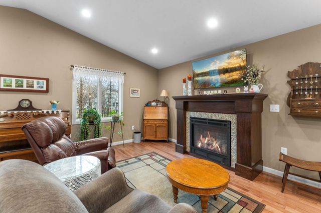 2998 Burnside Avenue, Eagan, MN 55121