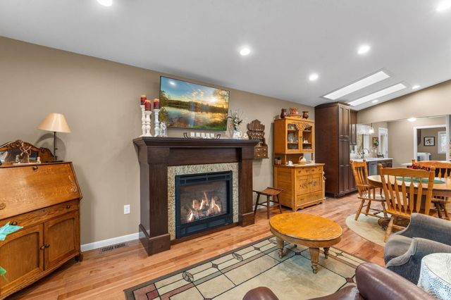 2998 Burnside Avenue, Eagan, MN 55121