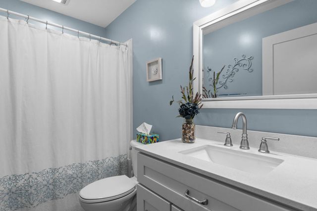 2998 Burnside Avenue, Eagan, MN 55121