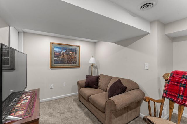 2998 Burnside Avenue, Eagan, MN 55121