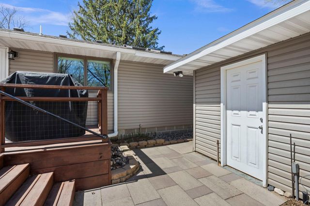 2998 Burnside Avenue, Eagan, MN 55121