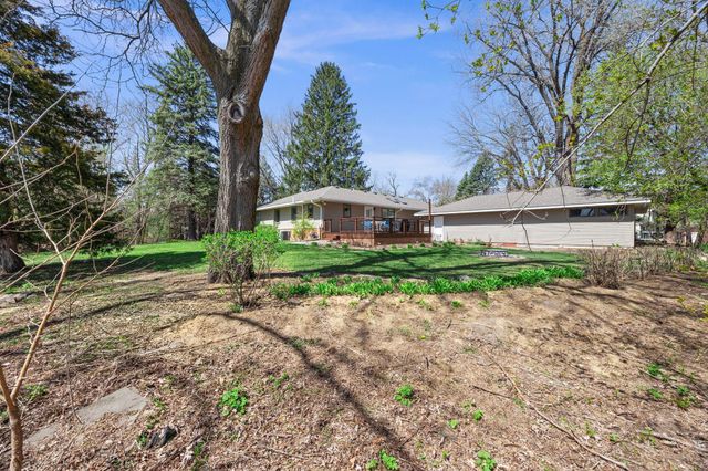 2998 Burnside Avenue, Eagan, MN 55121