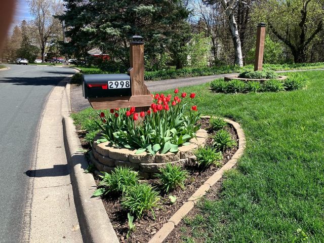 2998 Burnside Avenue, Eagan, MN 55121