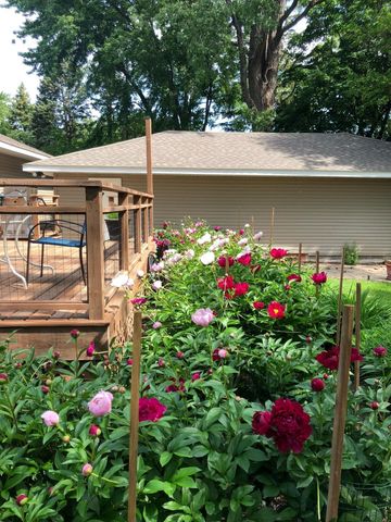 2998 Burnside Avenue, Eagan, MN 55121