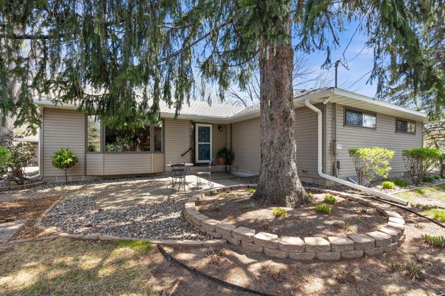 2998 Burnside Avenue, Eagan, MN 55121