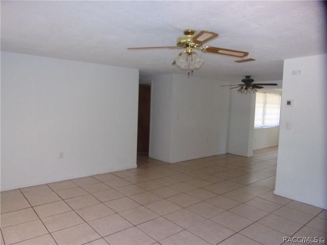 28 N Davis Street, Beverly Hills, FL 34465