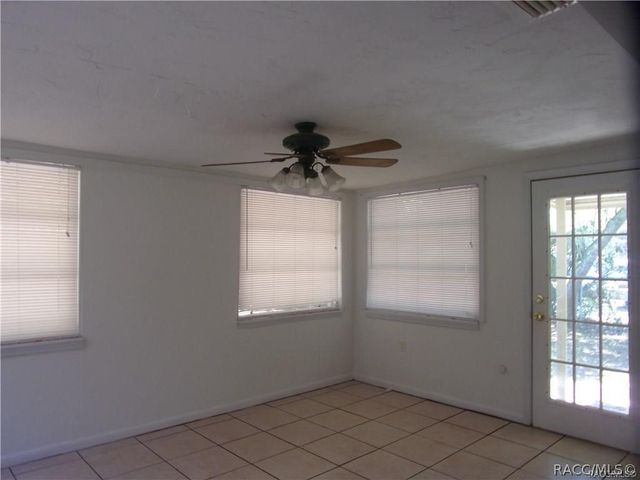 28 N Davis Street, Beverly Hills, FL 34465