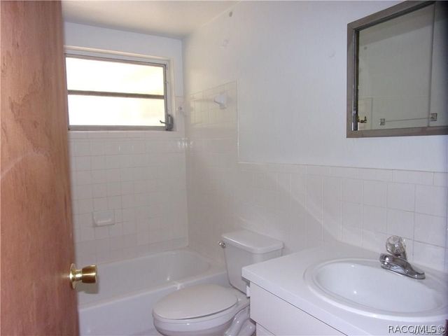 28 N Davis Street, Beverly Hills, FL 34465