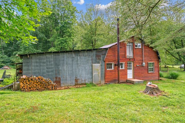 9056 Lentz Road, Frazeysburg, OH 43822