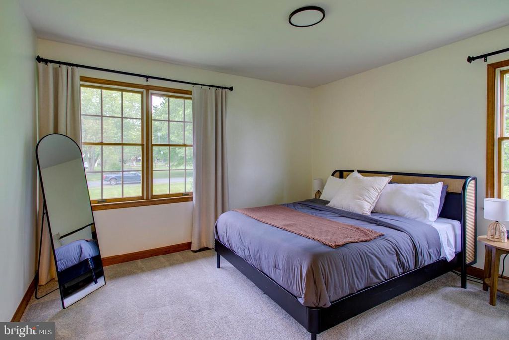 Image 18 of property listing at 69 STITES LN, North East, MD 21901