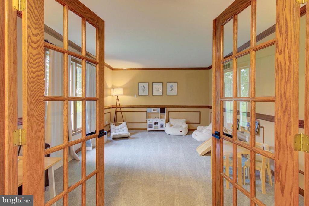 Image 33 of property listing at 69 STITES LN, North East, MD 21901