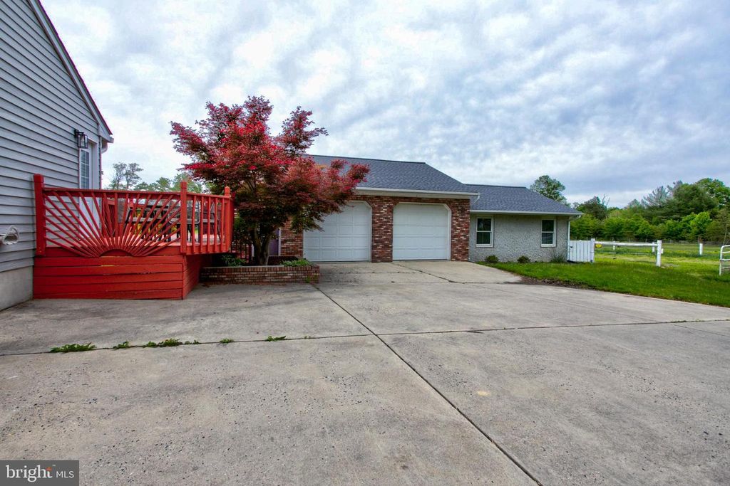 Image 59 of property listing at 69 STITES LN, North East, MD 21901
