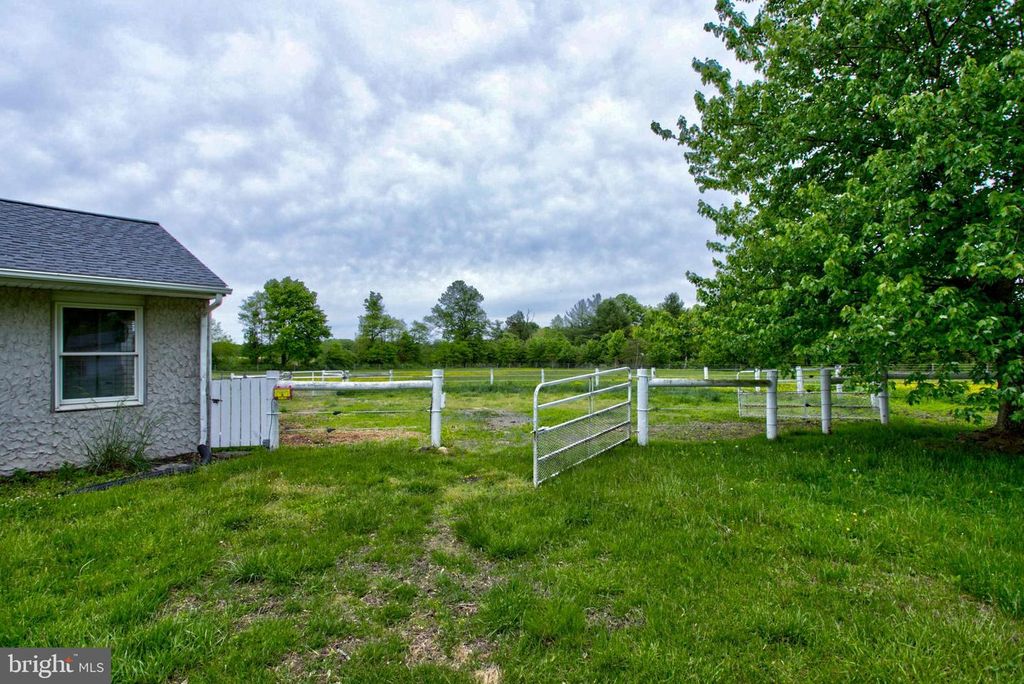 Image 63 of property listing at 69 STITES LN, North East, MD 21901