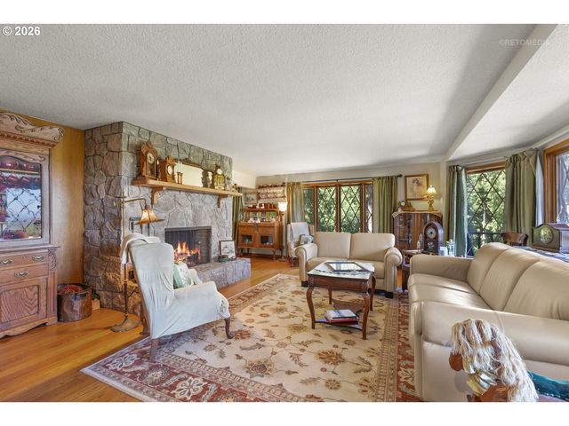 26789 Nw SAINT HELENS Rd, Scappoose, OR 97056