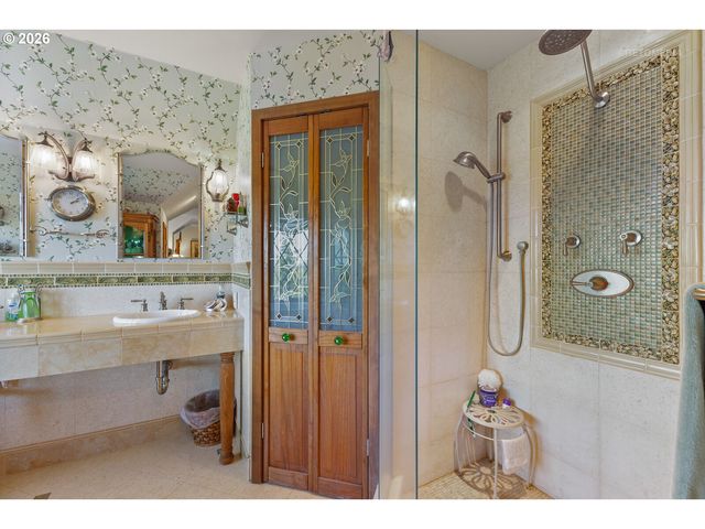 26789 Nw SAINT HELENS Rd, Scappoose, OR 97056