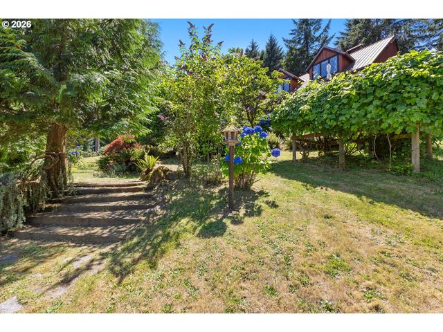 26789 Nw SAINT HELENS Rd, Scappoose, OR 97056