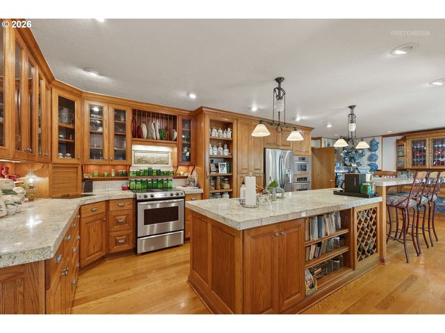 26789 Nw SAINT HELENS Rd, Scappoose, OR 97056