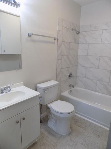 330 W Avenue C, San Angelo, TX 76903