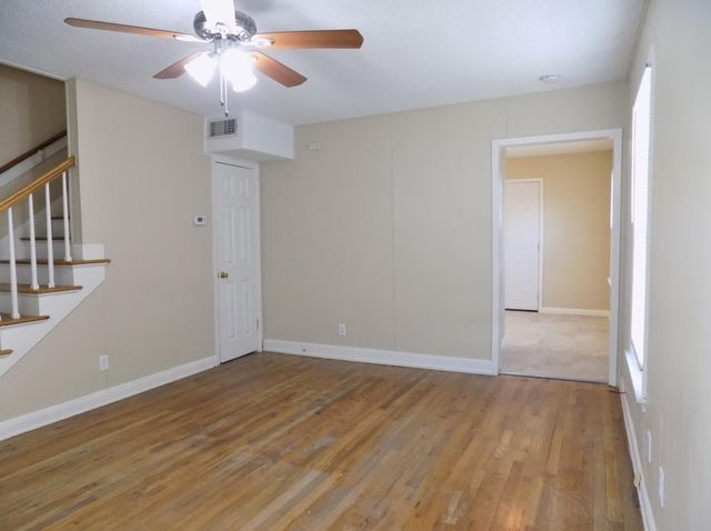 330 W Avenue C, San Angelo, TX 76903