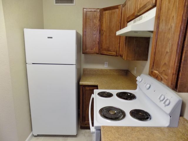 330 W Avenue C, San Angelo, TX 76903