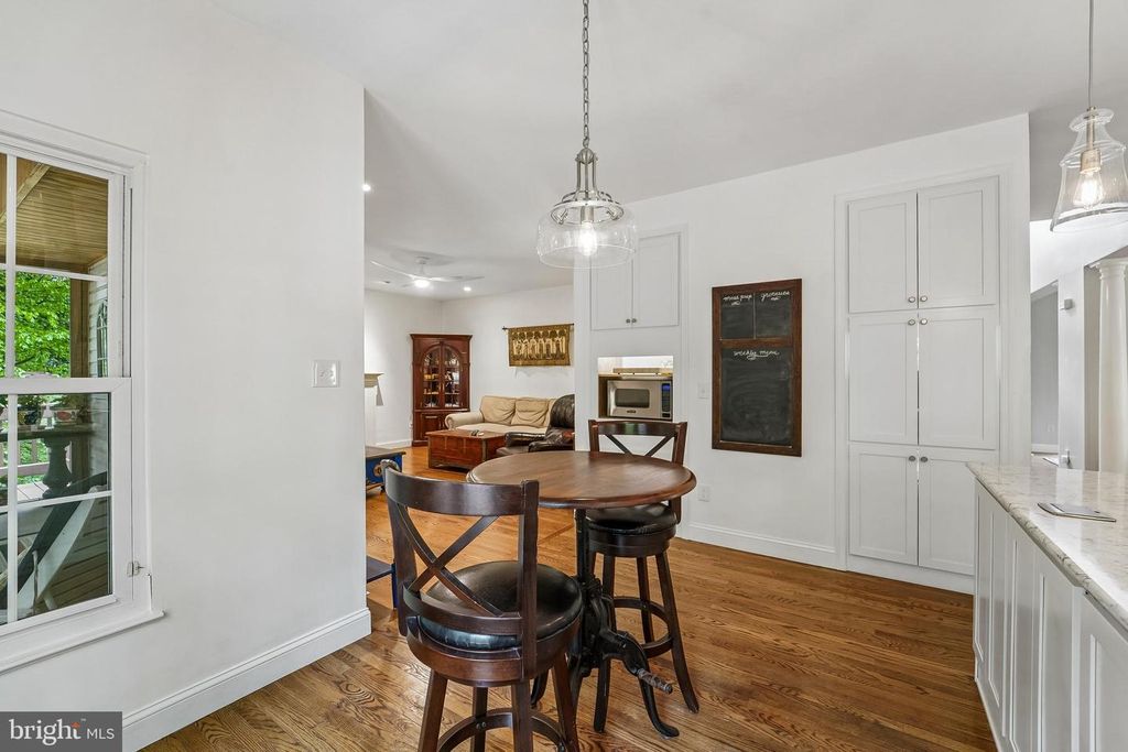 Image 14 of property listing at 18613 MEADOWLAND TER, Olney, MD 20832