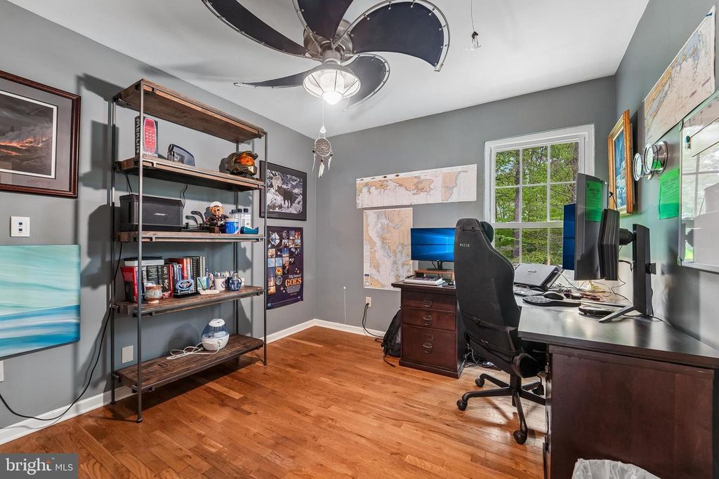 Image 25 of property listing at 18613 MEADOWLAND TER, Olney, MD 20832