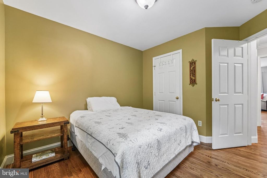 Image 28 of property listing at 18613 MEADOWLAND TER, Olney, MD 20832