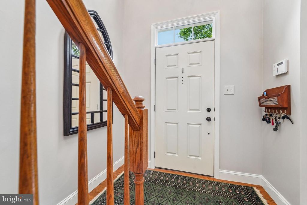 Image 8 of property listing at 18613 MEADOWLAND TER, Olney, MD 20832