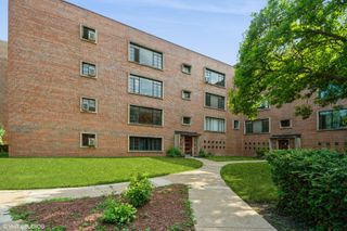 5728 S Stony Island Avenue 2, Chicago, IL 60637