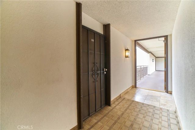 525 S Ardmore 338, Los Angeles, CA 90020