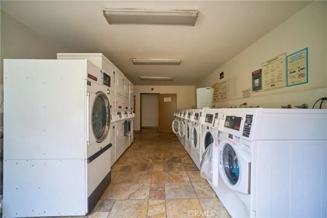 525 S Ardmore 338, Los Angeles, CA 90020