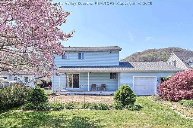 13708 Nancy Avenue, Chesapeake, WV 25315