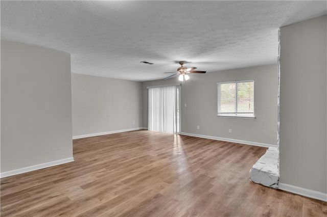 5796 Bobbin Lane, Lithonia, GA 30058