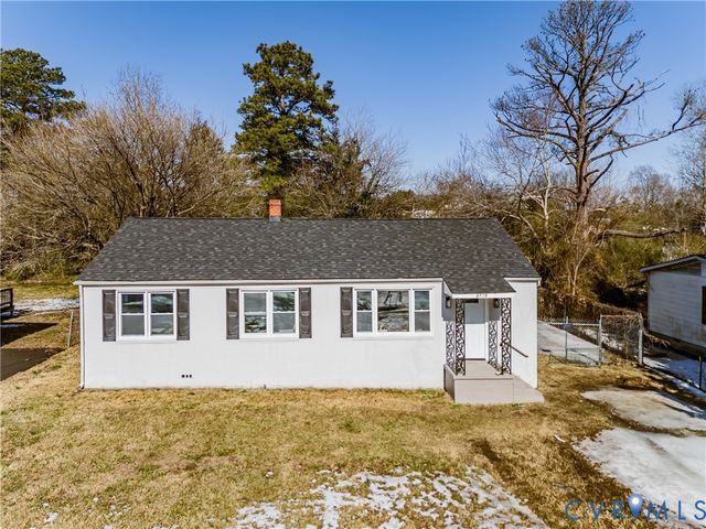 2773 Meadowbrook St, Petersburg, VA 23803