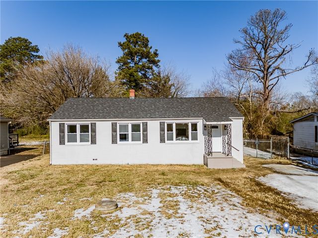 2773 Meadowbrook St, Petersburg, VA 23803