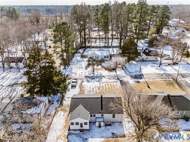 2773 Meadowbrook St, Petersburg, VA 23803